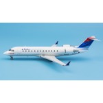 NG Model Delta Connection CRJ-100ER N779CA 1:200