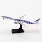 Aviation 400 Boeing House Color B777-300ER N5017V 1:400