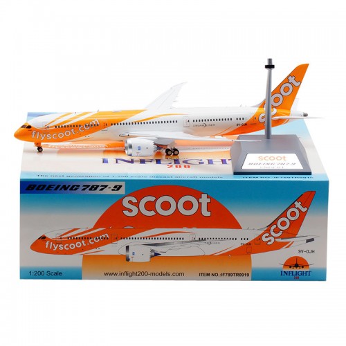 ベビーグッズも大集合 200 Inflight Scoot 1:200 9V-OJH B787-9 民間航空機